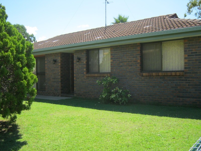 24 Blundell Boulevard, Tweed Heads South NSW 2486