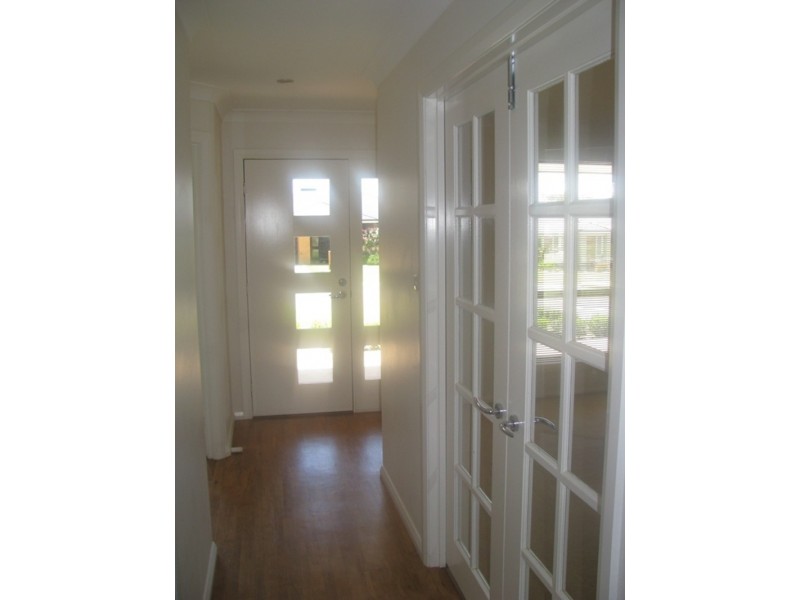 9 Teak Close, Forest Hill NSW 2651