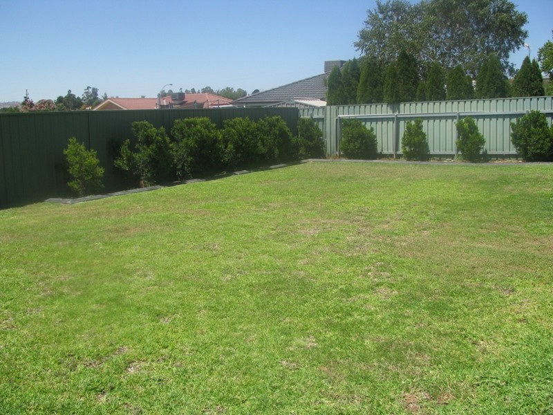 9 Teak Close, Forest Hill NSW 2651