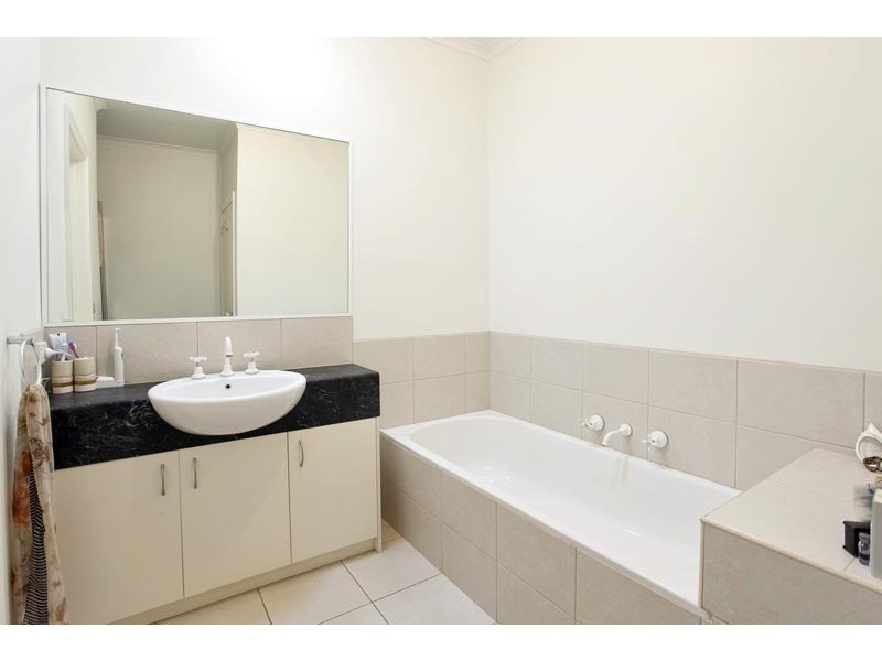 2/20 Joffre Street, Croydon VIC 3136