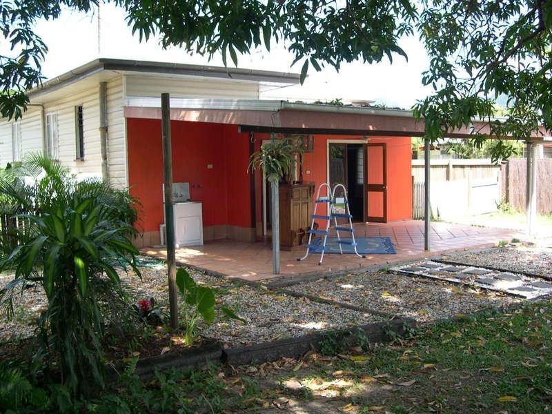 14 Gough Street, Manunda QLD 4870