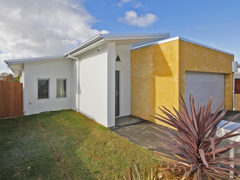 20 Walderton Avenue, Balga WA 6061
