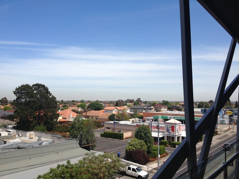 56/100 Keilor Road, Essendon VIC 3040