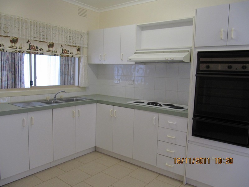 1/22 Norma Crescent, Knoxfield VIC 3180