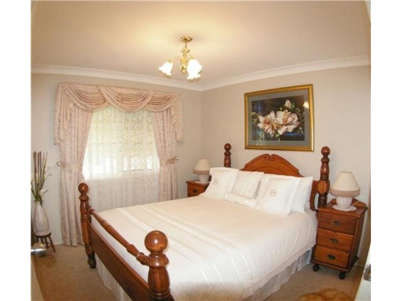 9 Stamp Street, Deception Bay QLD 4508