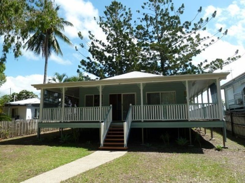 31 Slade Esplanade, Slade Point QLD 4740