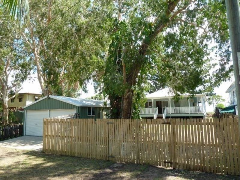 31 Slade Esplanade, Slade Point QLD 4740