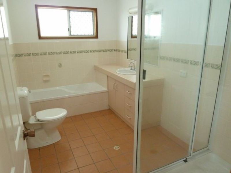 31 Slade Esplanade, Slade Point QLD 4740