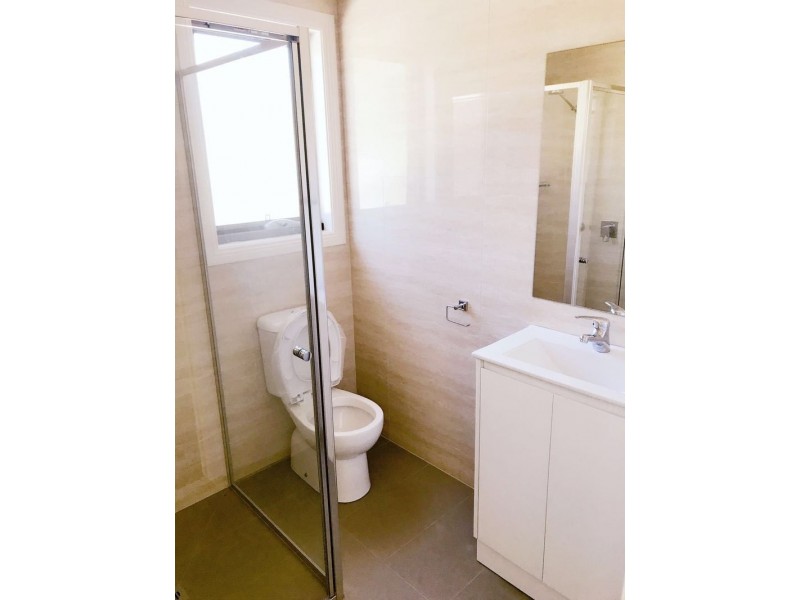 5 Beddoe Ave, Clayton VIC 3168