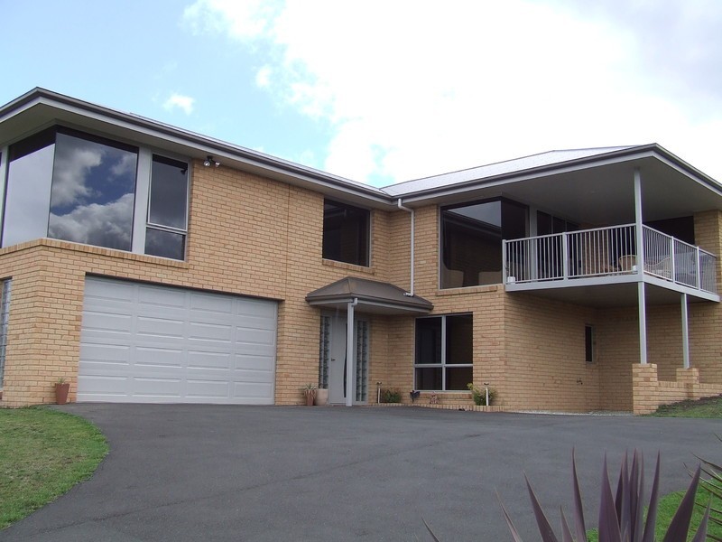 40 Adelong Drive, Kingston TAS 7050