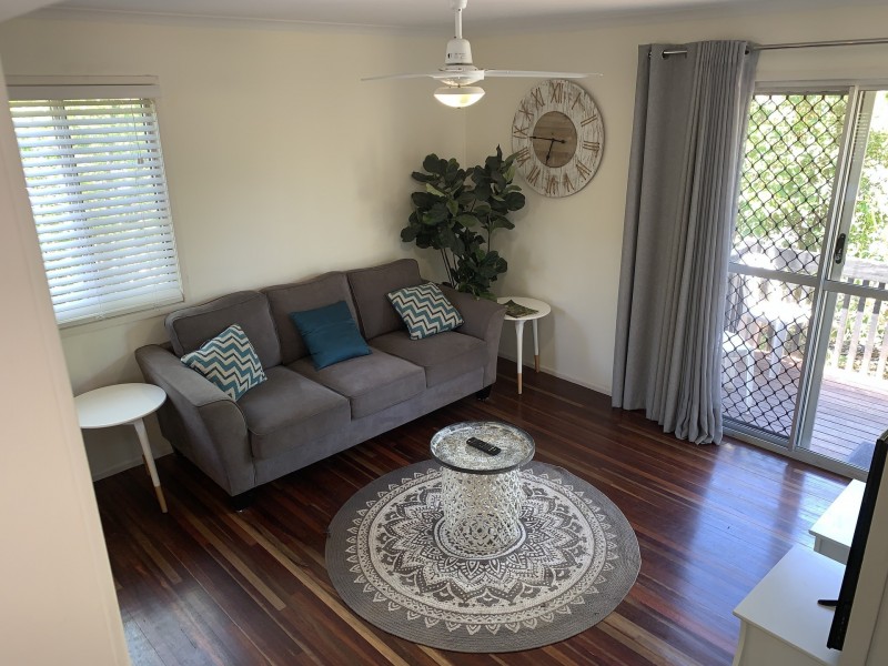 1A Skylark Street, Slade Point QLD 4740