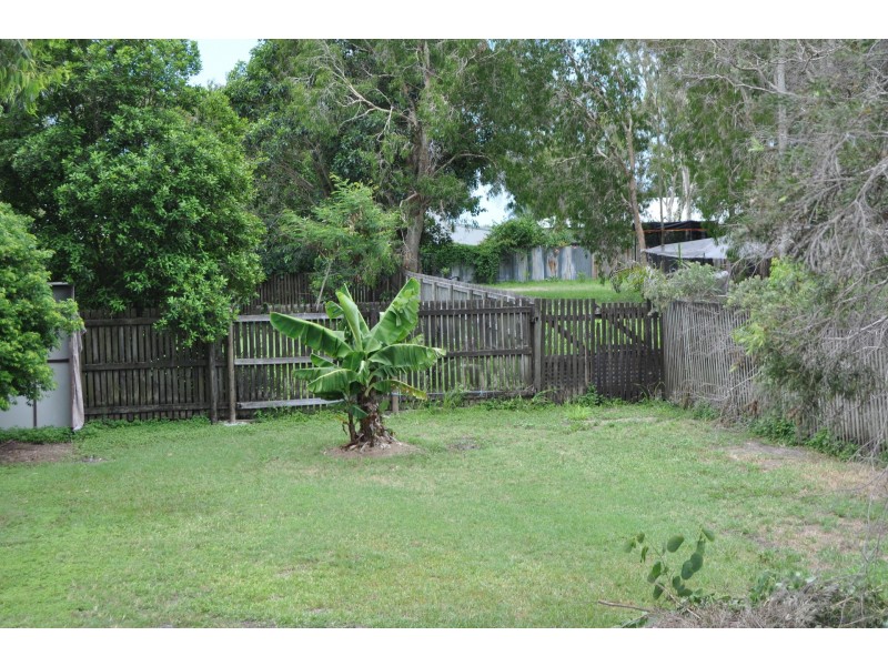 1A Skylark Street, Slade Point QLD 4740