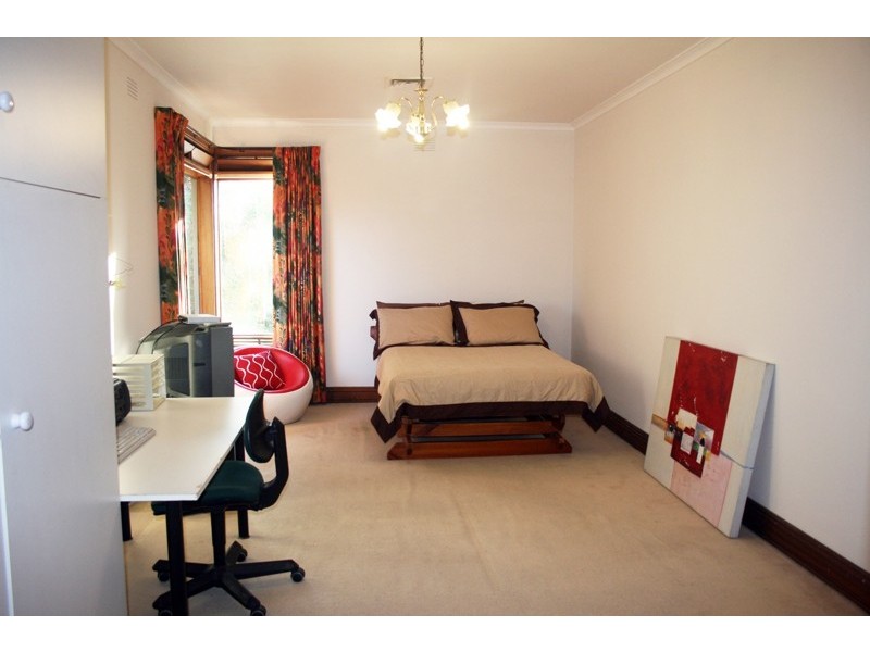 423 Mitcham Road, Mitcham VIC 3132