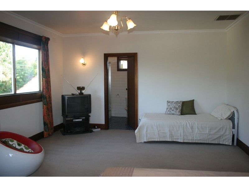 423 Mitcham Road, Mitcham VIC 3132