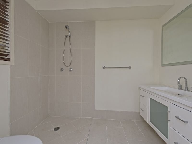 8 Stanfield Drive, Upper Coomera QLD 4209