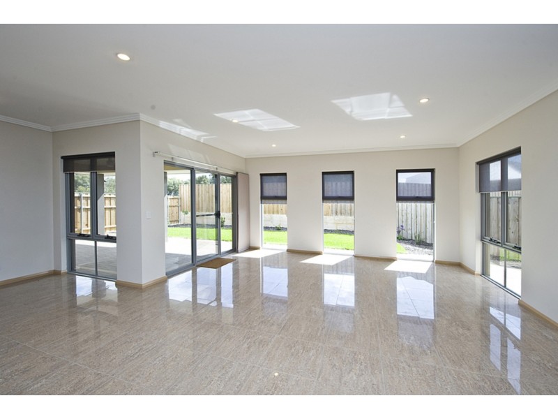 75 Beachside Parade, Yanchep WA 6035