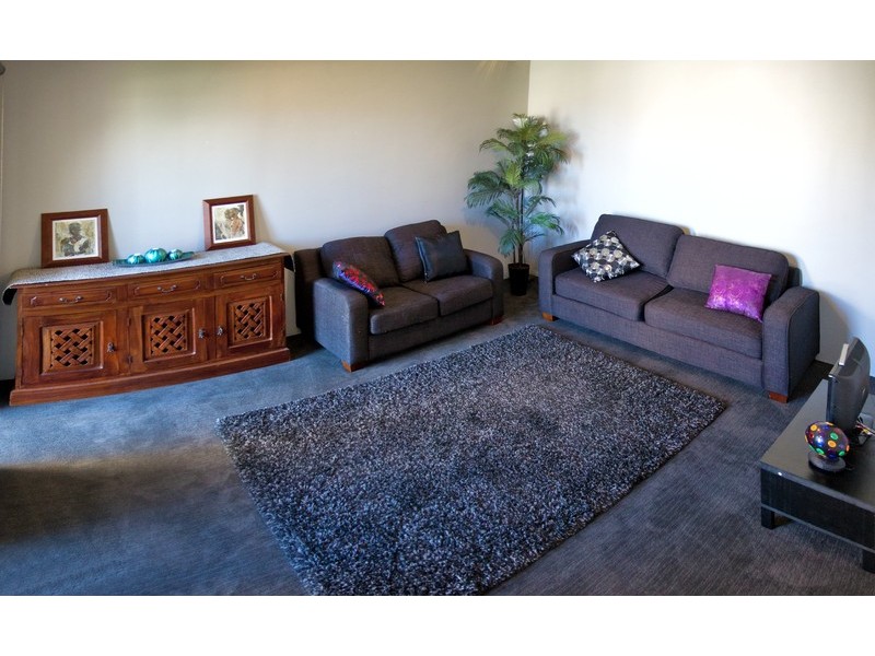 7 Varia Way, Halls Head WA 6210