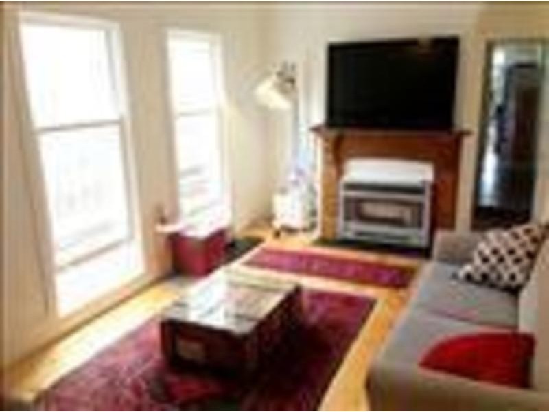 32 Hodgkinson St, Clifton Hill VIC 3068