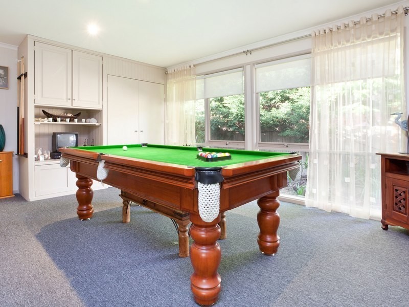 27 Parkside Crescent, Mornington VIC 3931