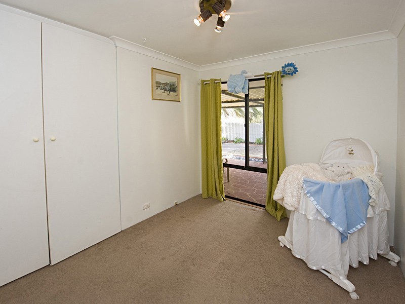 15 Patrick Way, Huntingdale WA 6110