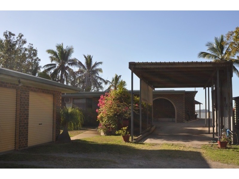24 Swan Street, Slade Point QLD 4740