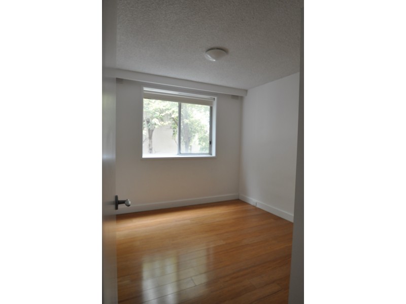 17/7 Alfred Square, St Kilda VIC 3182