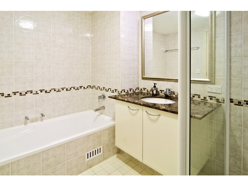 73/47 – 49 Lithgow Street, St Leonards NSW 2065