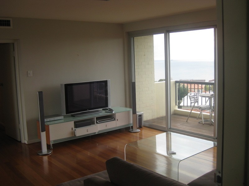 14/19 Broome Street, Cottesloe WA 6011