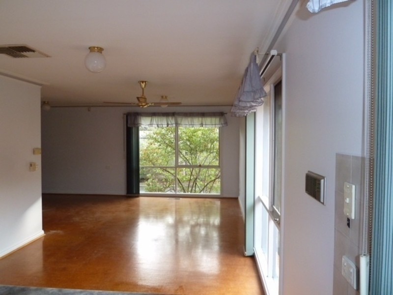 1/148 Hoffmans Road, Niddrie VIC 3042