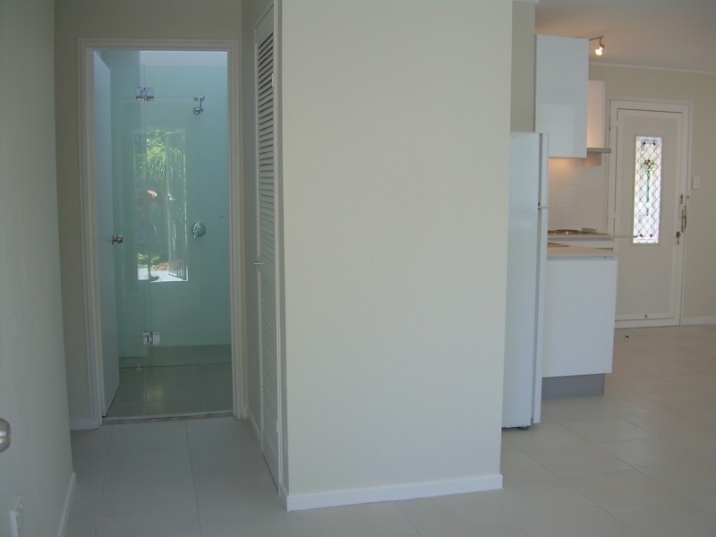 2/96 Bride Street, Wynnum QLD 4178