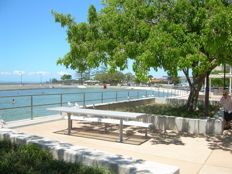 2/96 Bride Street, Wynnum QLD 4178