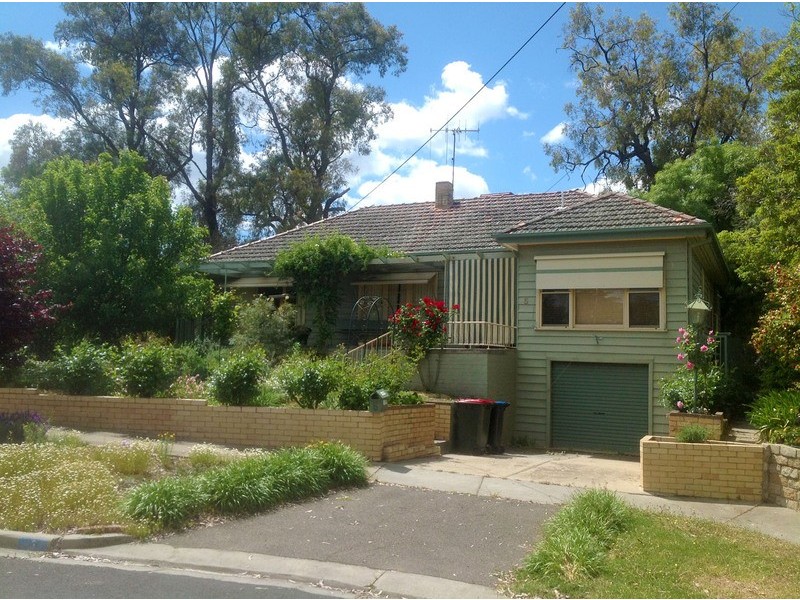 5 Dale Street, Strathdale VIC 3550