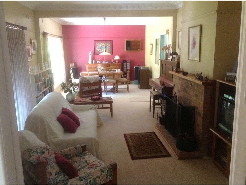 5 Dale Street, Strathdale VIC 3550