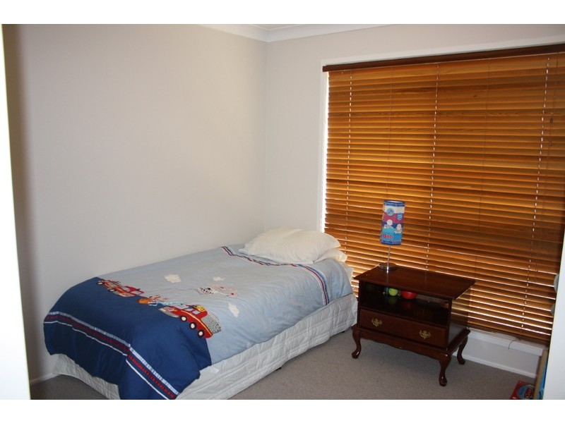 9 Nyeena Street, Belmont QLD 4153