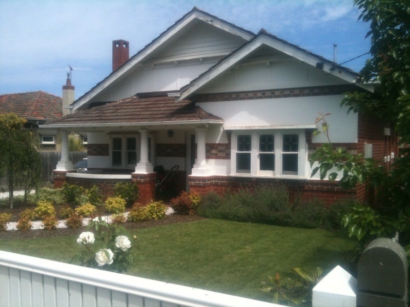 37 Ulupna Road, Ormond VIC 3204