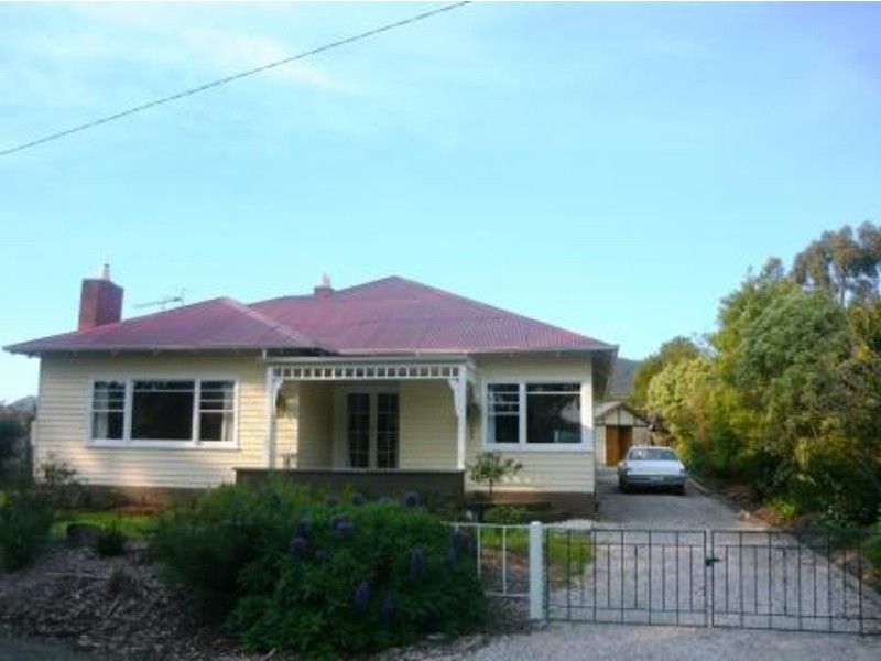17 Esplanade, Cygnet TAS 7112