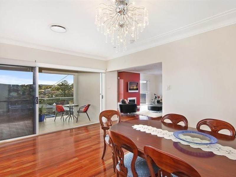 39 Sydney Road, Warriewood NSW 2102