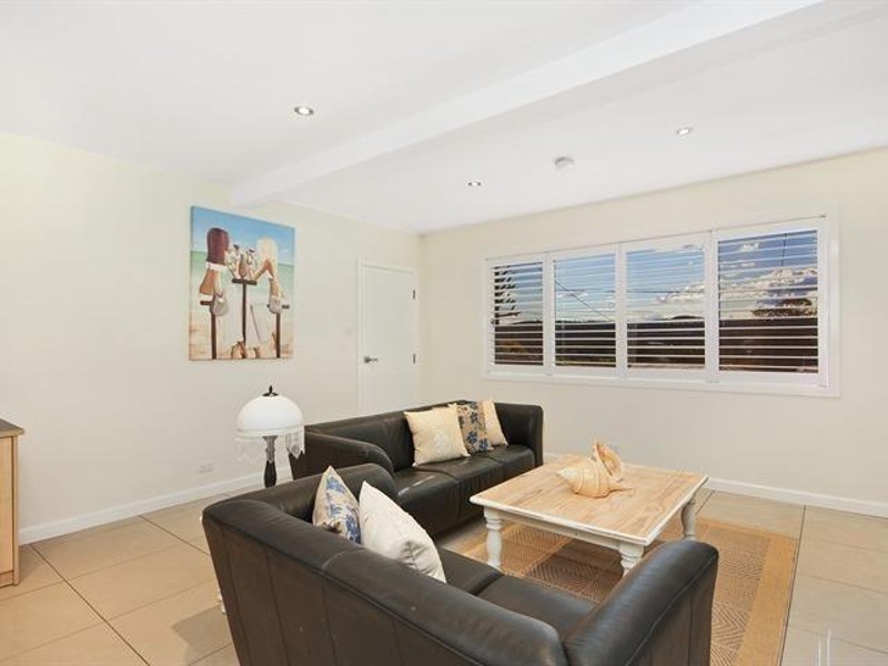 39 Sydney Road, Warriewood NSW 2102