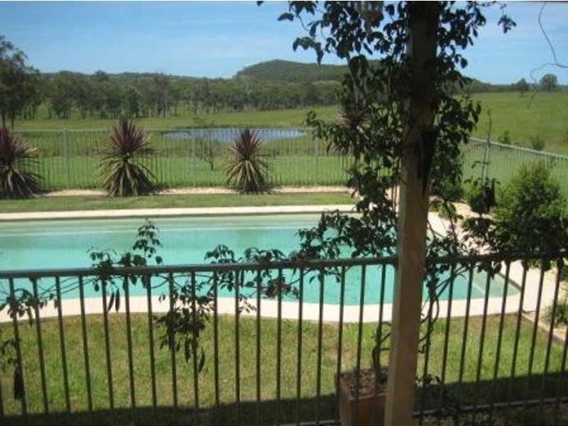 2 Halloran Road, Tea Gardens NSW 2324