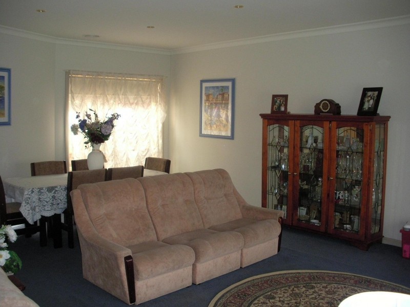 22 Valley View Grove, Melton VIC 3337