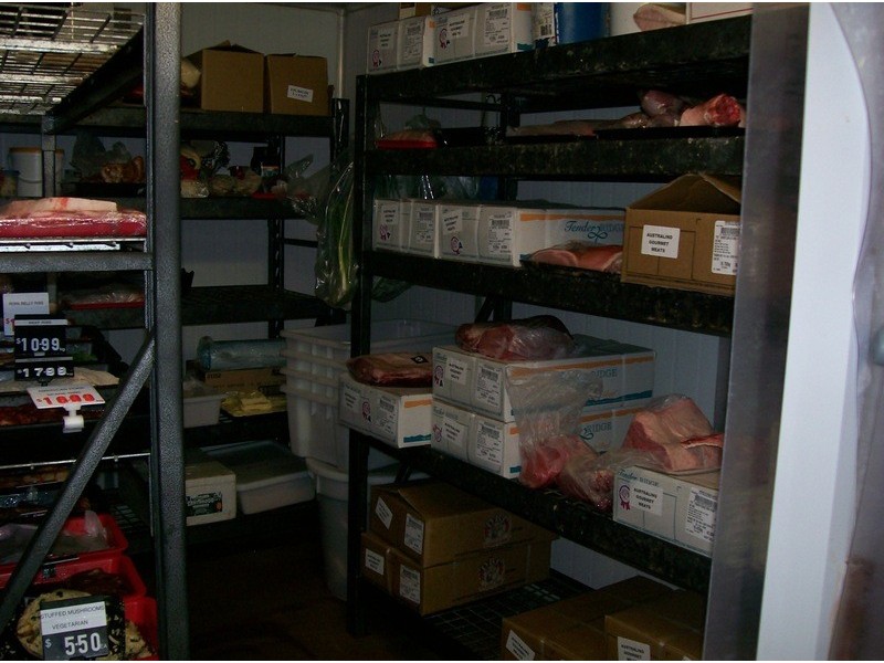 Shop 3 /75 Old Coast Road, Australind WA 6233