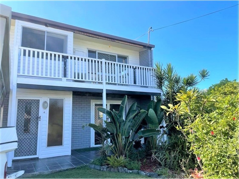 4 Paton Terrace Slade Point, Slade Point QLD 4740