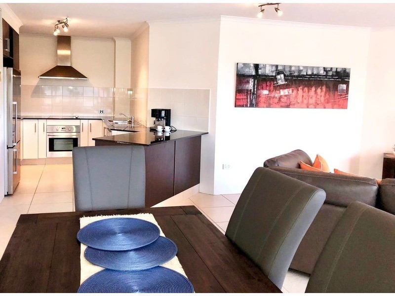 279 Esplanade, Cairns City QLD 4870