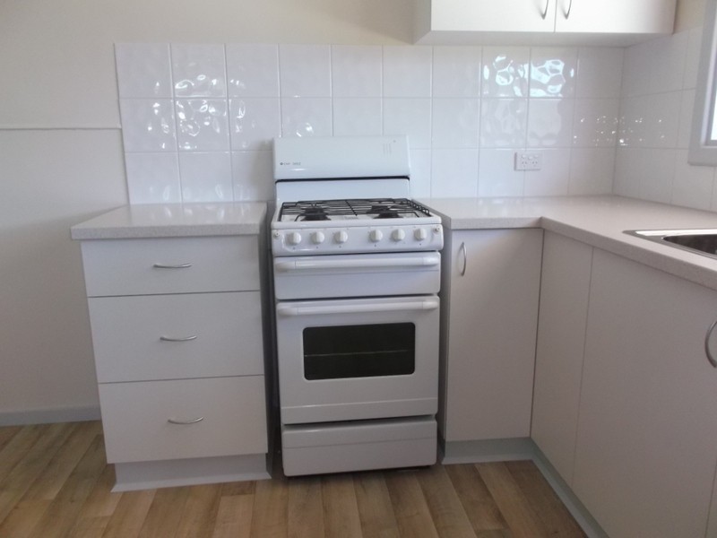 10 Sulphur Street, Withers WA 6230