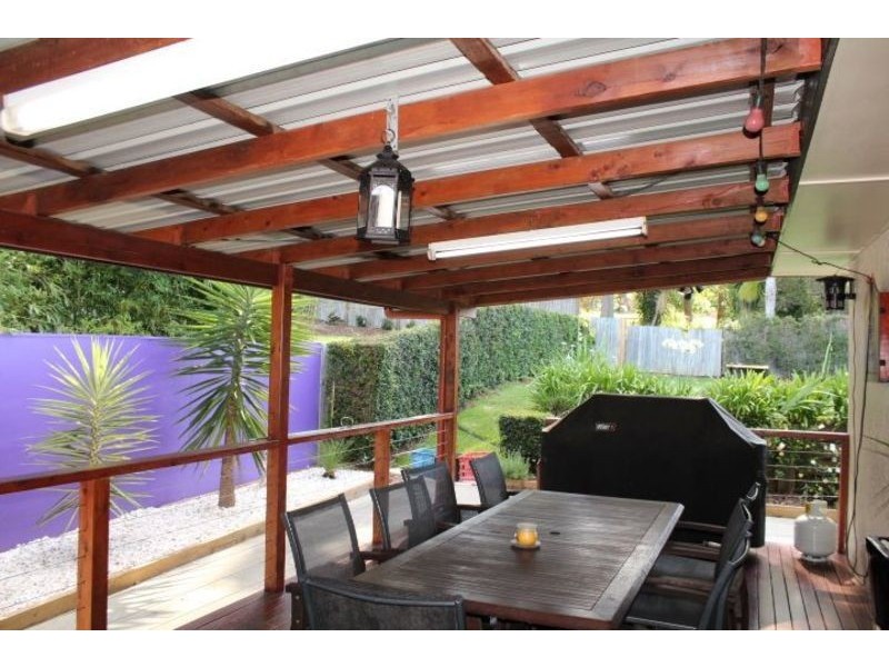 52 Ryena Street, Stafford QLD 4053