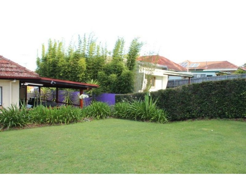 52 Ryena Street, Stafford QLD 4053