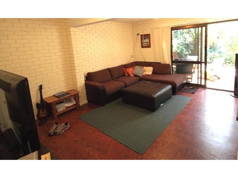 4 Ernest Street, Birkdale QLD 4159