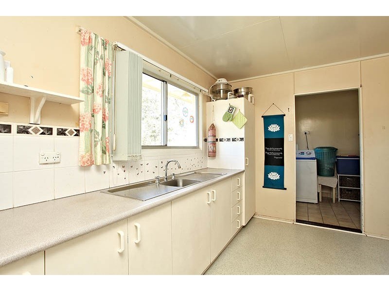 26 Price Street, Riverview QLD 4303