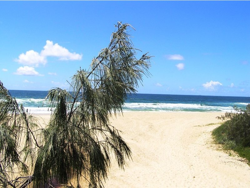 6 Goongilla Street, Yaroomba QLD 4573