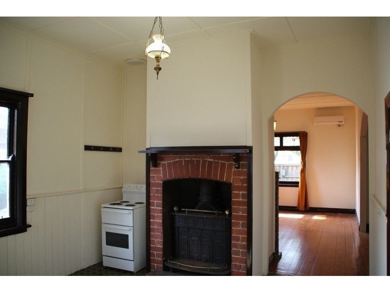 284 Mount Dandenong Road, Croydon VIC 3136